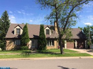 101 Summit St S, Gilbert, MN 55741