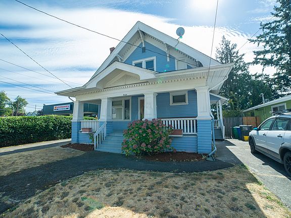 3rd image of 5114 SE Holgate Blvd