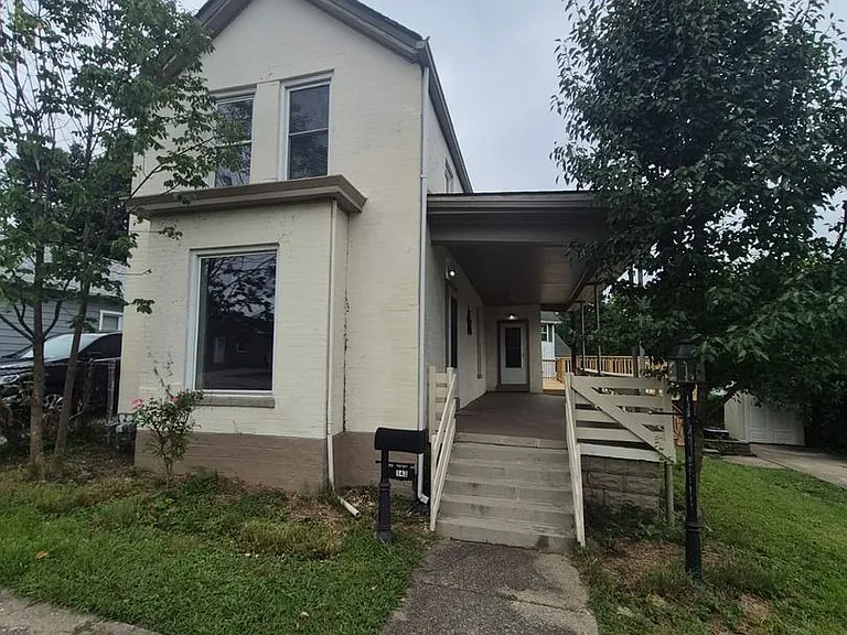 143 Kenton St — Photo 1