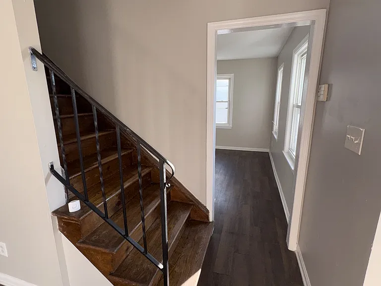 2504 Vendome Dr — Photo 14