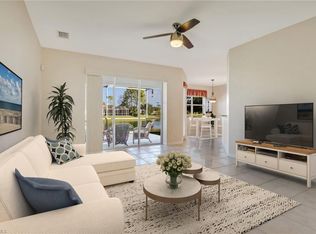 3952 Ruxton Rd, Naples, FL 34116