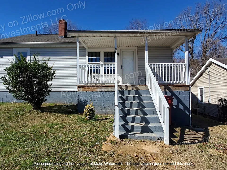 1911 E Watauga Ave