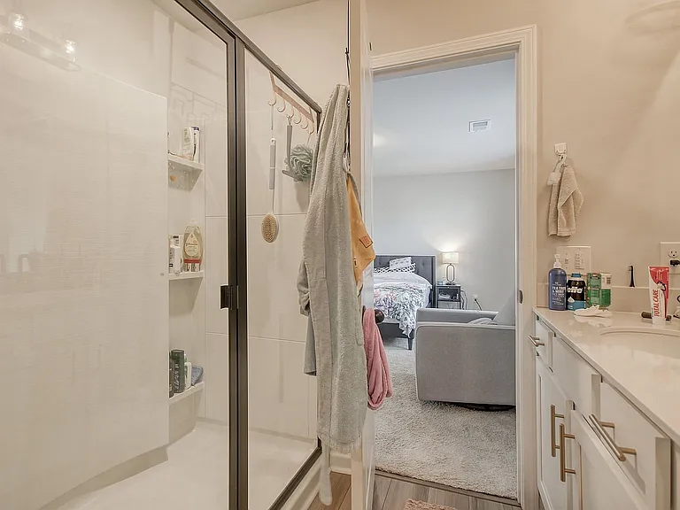 705 McRoy St — Photo 25