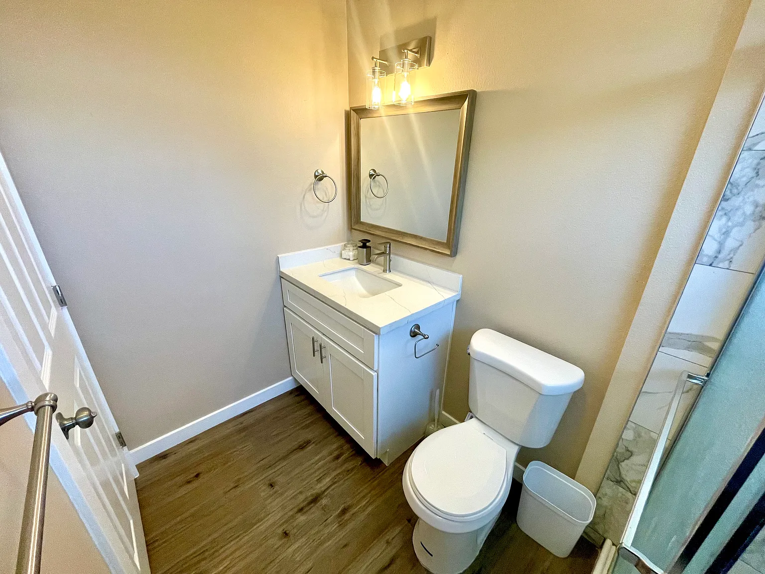 8517 Jade Coast Dr — Photo 2