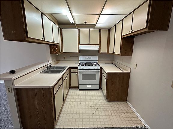 5th image of 3860 W Jacinto View Rd