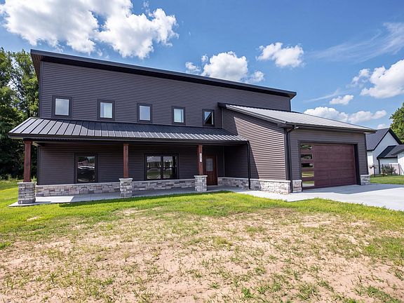 2nd image of 107 Whitetail Ln