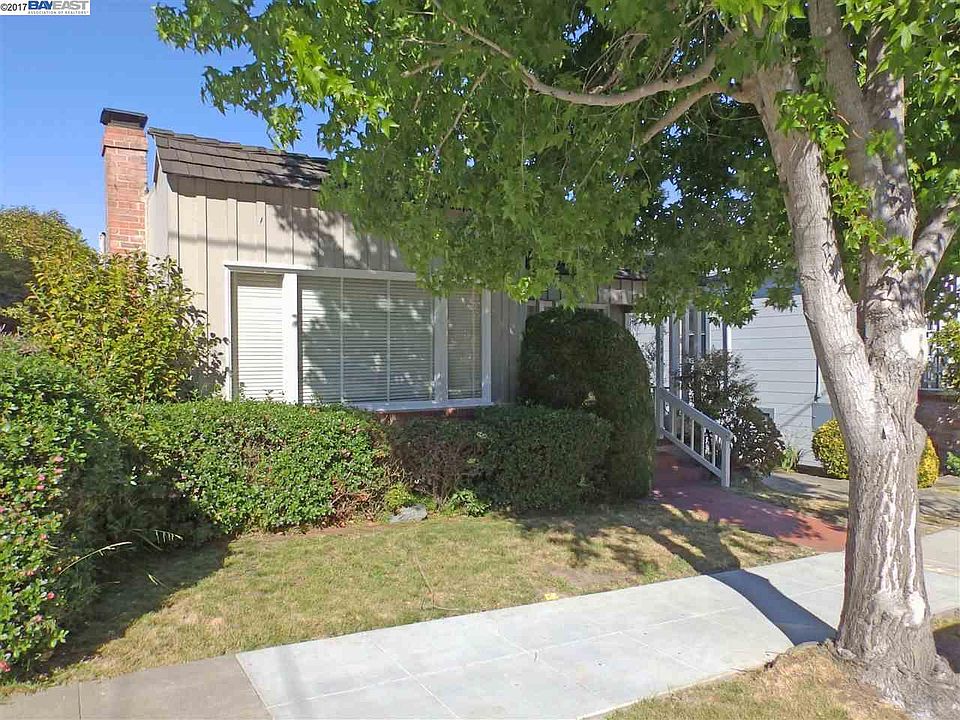 1st image of 384 Cypress Ave