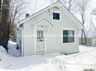 2161 13th St SW, Akron, OH 44314