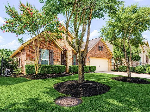 4th image of 38 S Pinto Point Cir