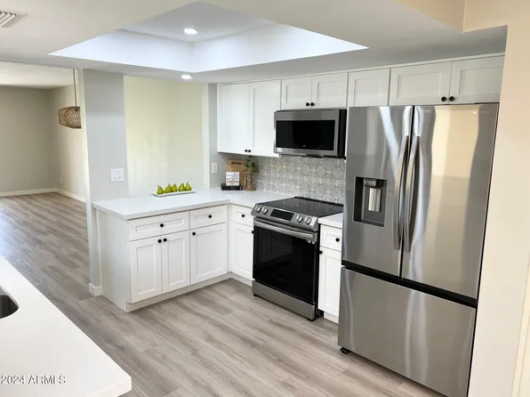 642 S SAGUARO Way, Mesa, AZ 85208