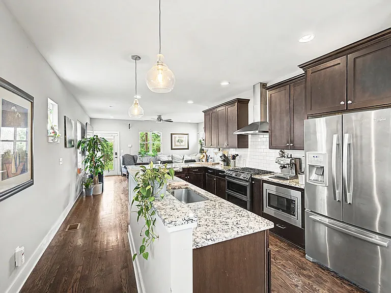 4808A Michigan Ave — Photo 17