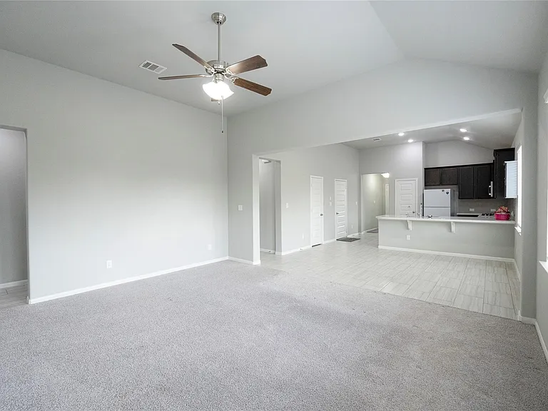 24238 Golden Fallow Dr — Photo 4