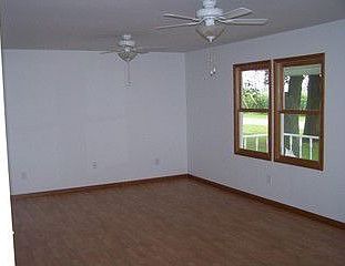 2nd image of 301 S Market St