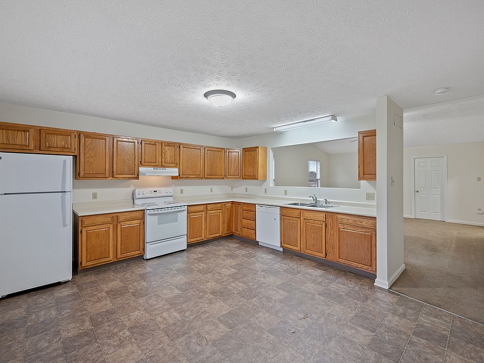 1st image of 801 Harvard Dr #A