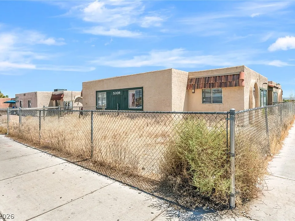 5309 W Cheyenne Ave #2