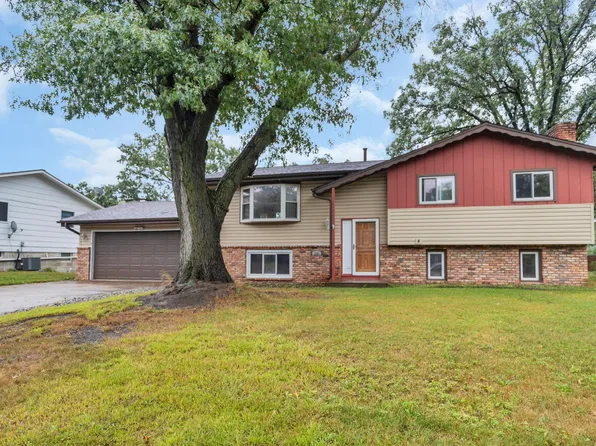 246 105th Ave NW, Coon Rapids, MN 55448