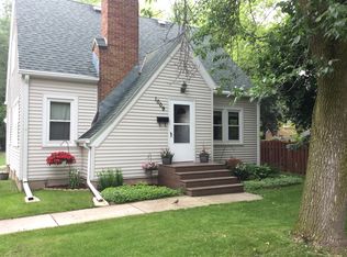 1009 Hastings St, Green Bay, WI 54301