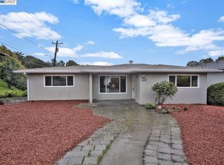 6997 Simson St, Oakland, CA
