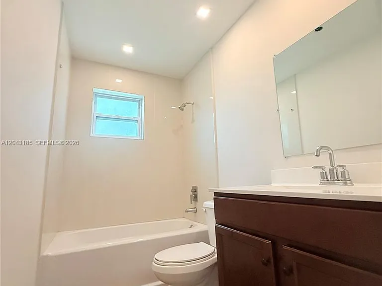 14330 SW 289th St — Photo 10