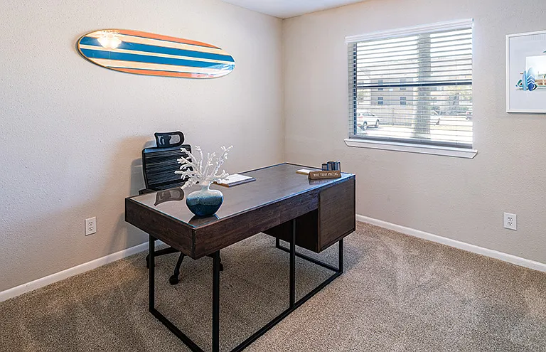 Captain's Landing Apartments — Photo 14
