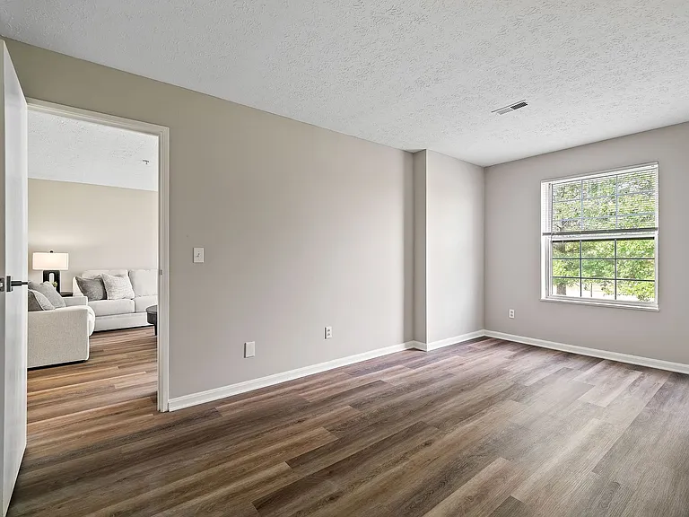 Cherry Tree Village Apartments — Photo 278