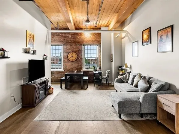 130 John St Unit 459, Lowell, MA 01852