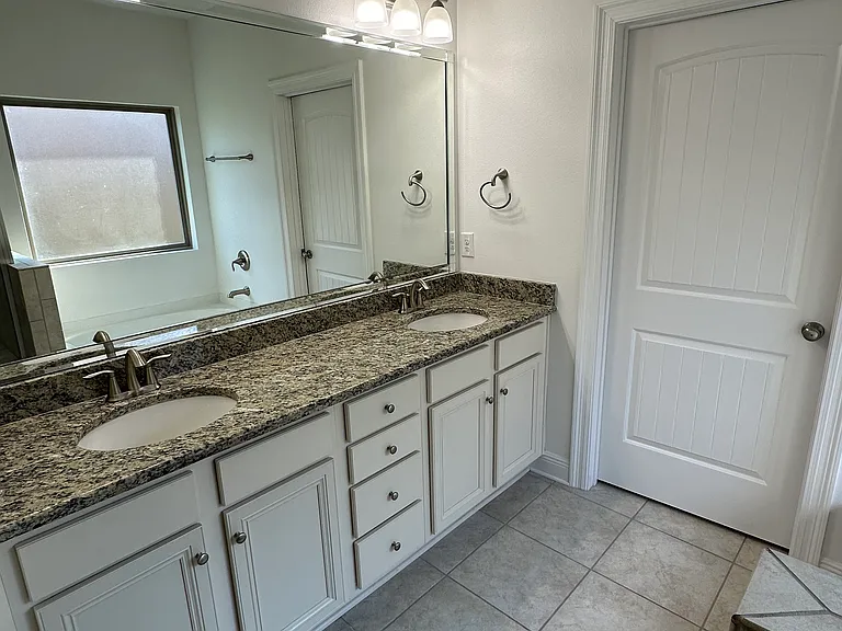 57 Lamon Dr — Photo 7