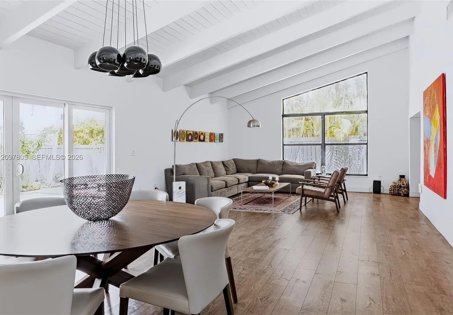 Tropical Isle Homes Sub 4 — Photo 1