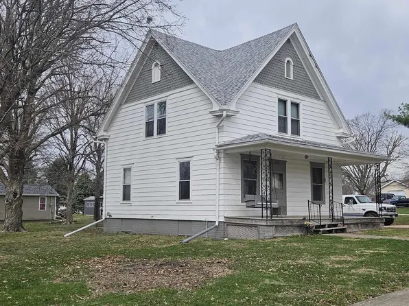 134 S Joy St, Oneida, IL 61467