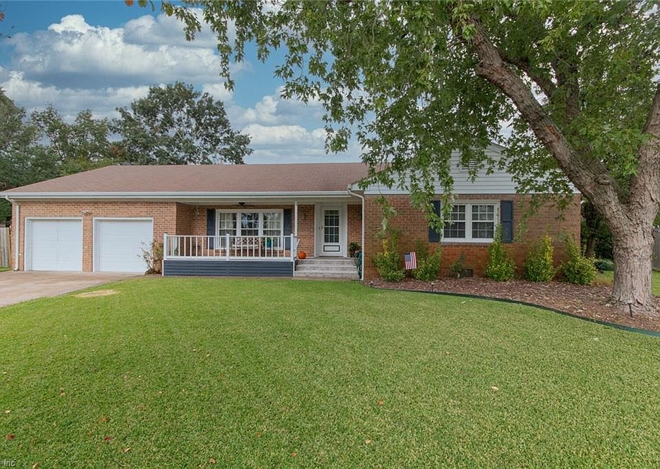 Welcome home to 4781 Cranbrook Court in Virginia Beach!