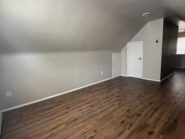 17393 Lincoln Ave — Photo 11