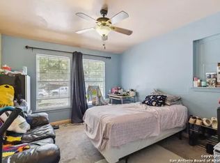 355 Altgelt Ave #1, San Antonio, TX 78201