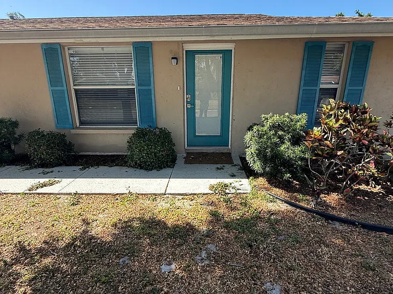 2604 Regatta Dr — Photo 4