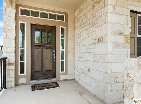 4th image of 769 Great Oaks Dr