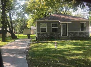 1915 Plainview St, Waterloo, IA 50707