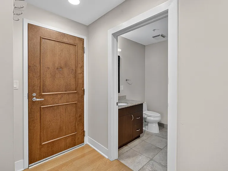 525 Kedzie St — Photo 33