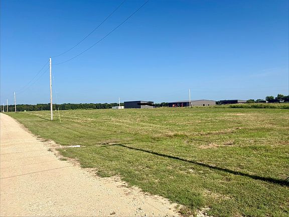 4th image of 5 Haney Ann Ln