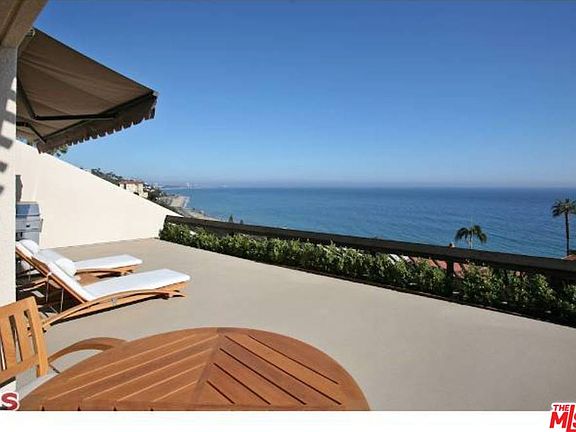 2nd image of 18133 Coastline Dr APT 2