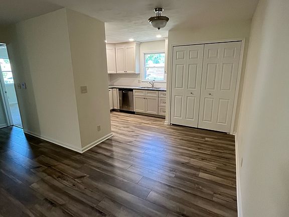 2nd image of 225 N Miami Ave