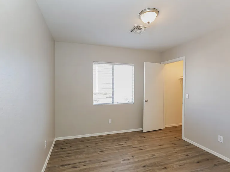 225 N 223rd Ave — Photo 13