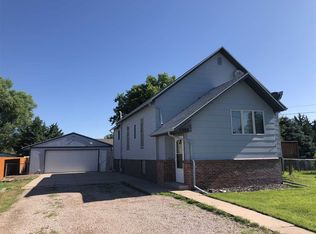 1301 W Eugene Ave, North Platte, NE 69101