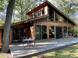 6895 Cut Dr, Port Austin, MI 48467