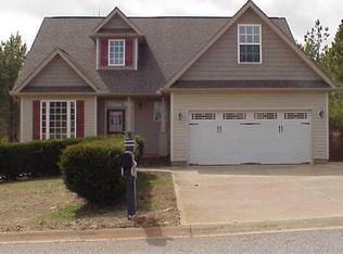 422 Abberly Ln, Boiling Springs, SC 29316