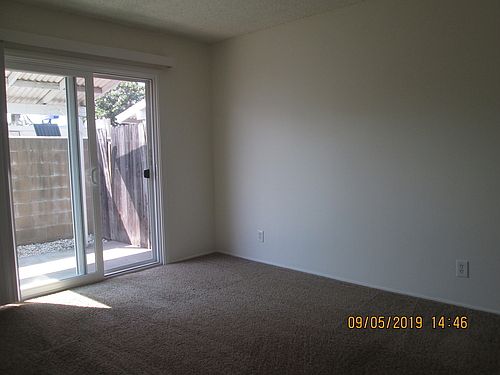 4th image of 1726 E Palmyra Ave