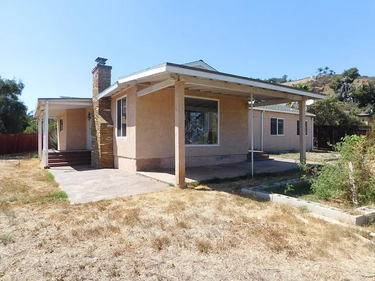 3917 Quarry Rd — Photo 4