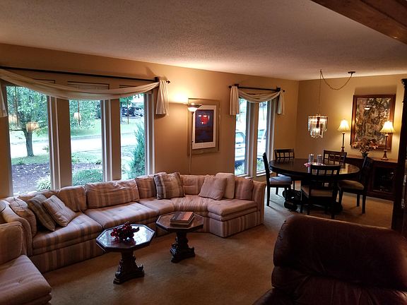 5th image of 11913 Midhurst Dr
