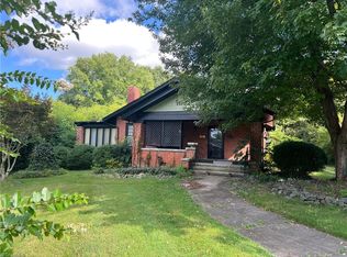 400 Cherry St, Mount Airy, NC 27030