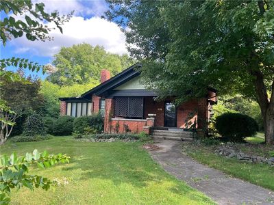 400 Cherry St, Mount Airy, NC, 27030