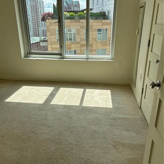 100 Exchange St #1402 — Photo 18