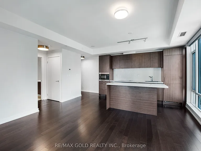 21 Widmer St #2209 — Photo 8